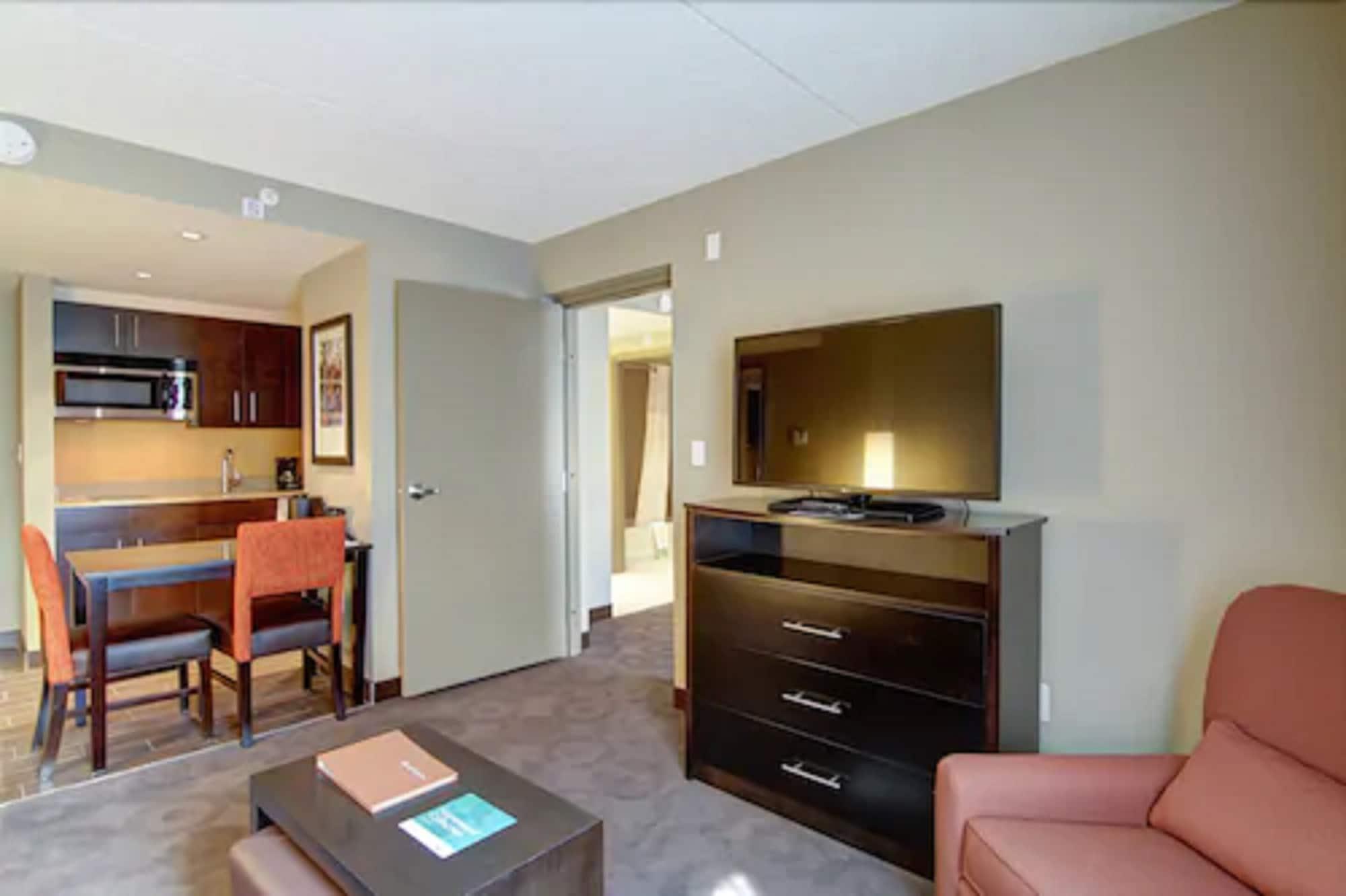 Homewood Suites By Hilton Toronto-Ajax Bagian luar foto