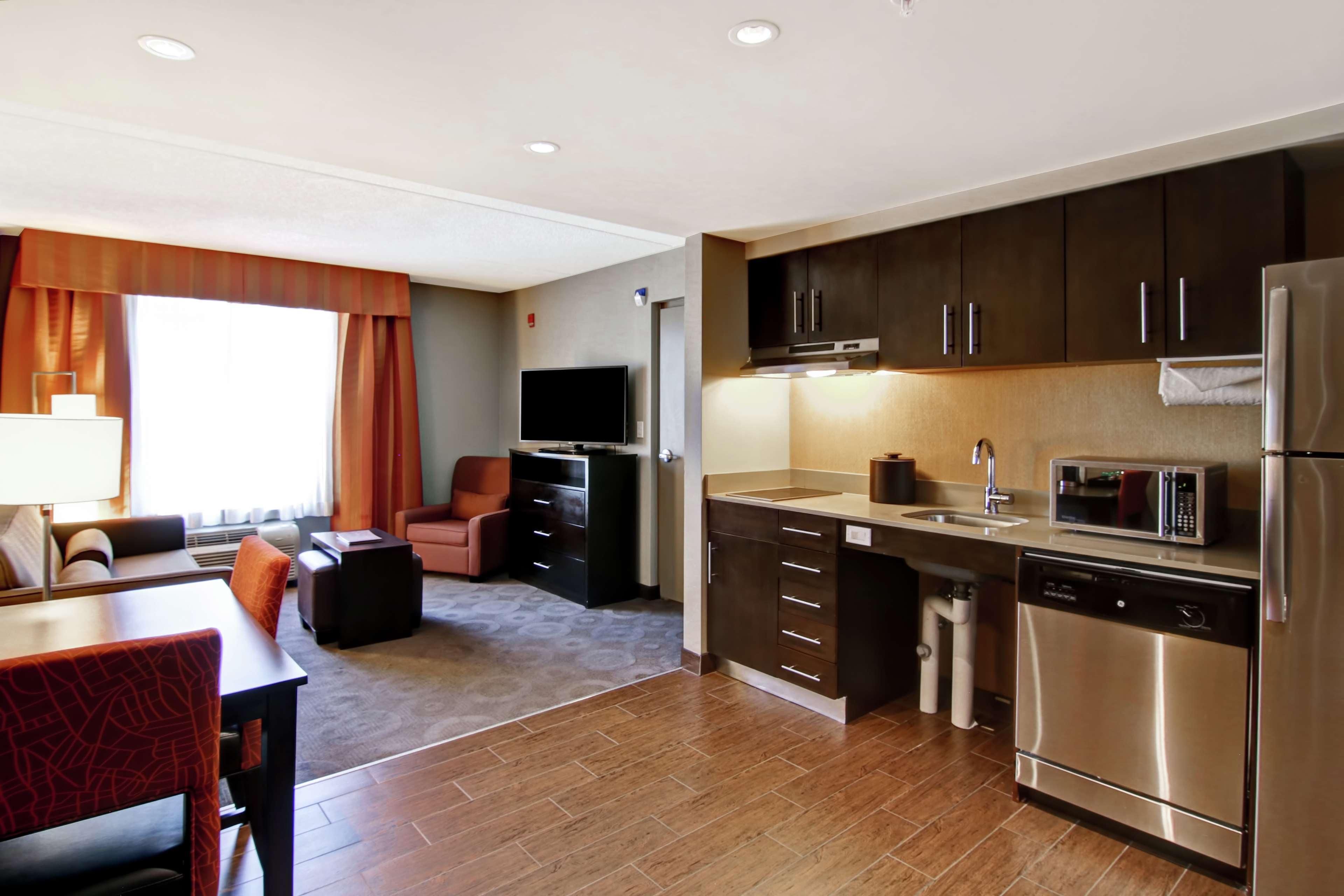 Homewood Suites By Hilton Toronto-Ajax Bagian luar foto