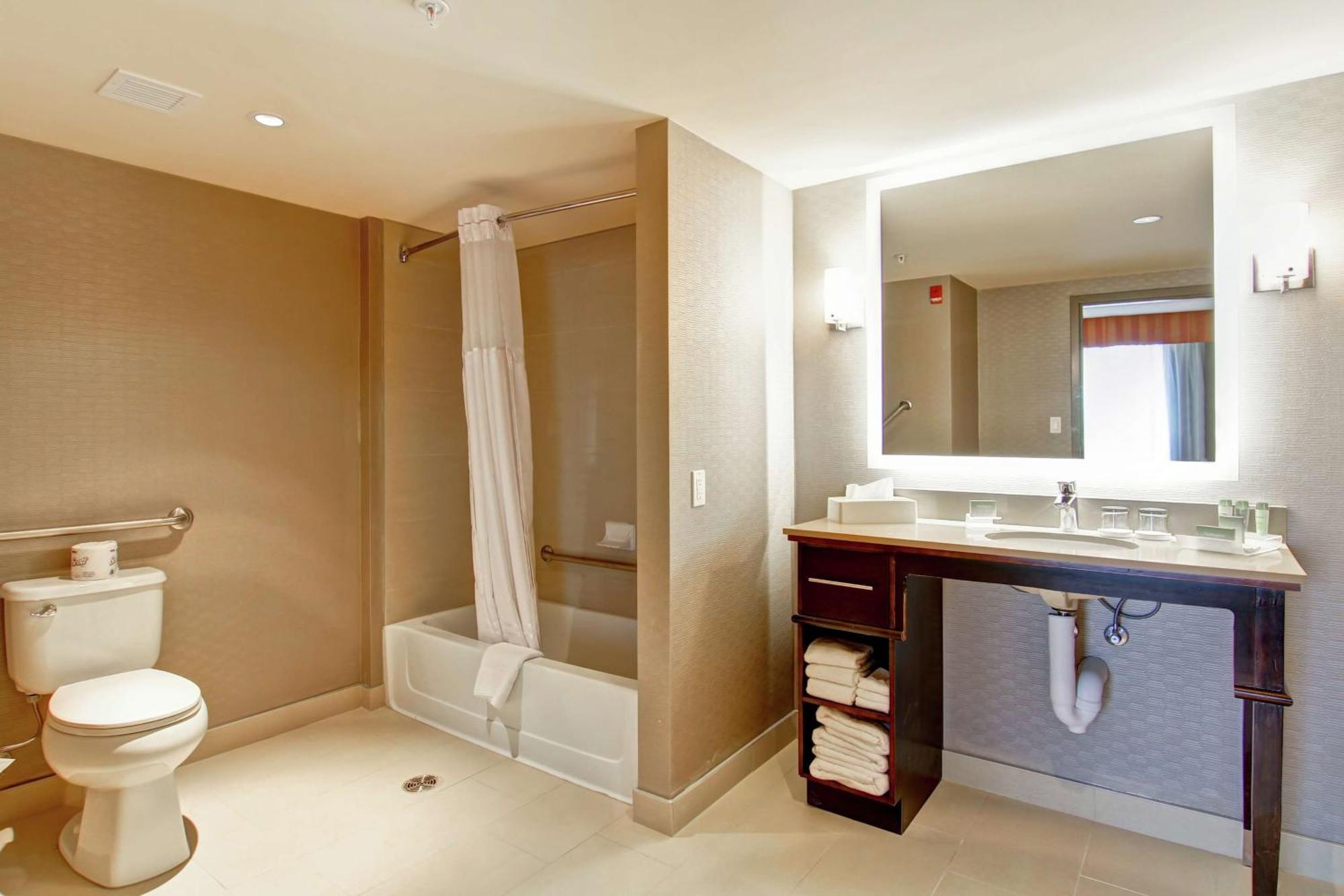 Homewood Suites By Hilton Toronto-Ajax Bagian luar foto